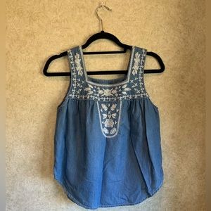 Jean tank with lace embellishment